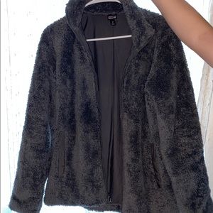 Patagonia fluffy zip up jacket
